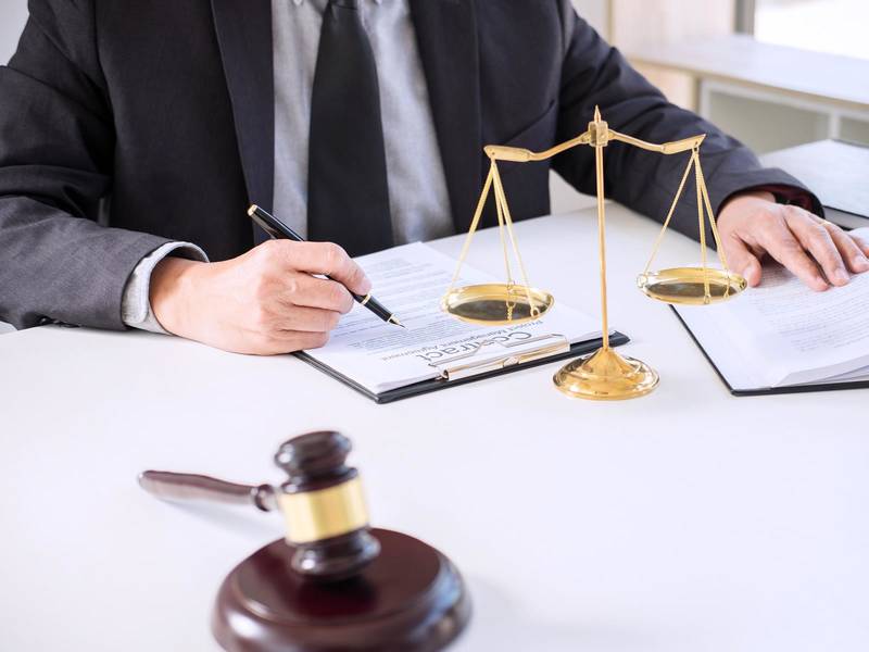 上海动迁律师：拆迁纠纷诉讼的多维策略与实战智慧